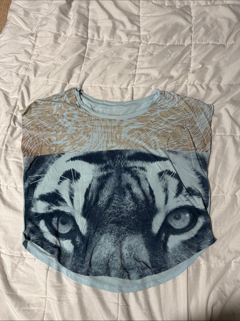 Nike Light Blue and Tan Tiger Face Short Sleeve Tee